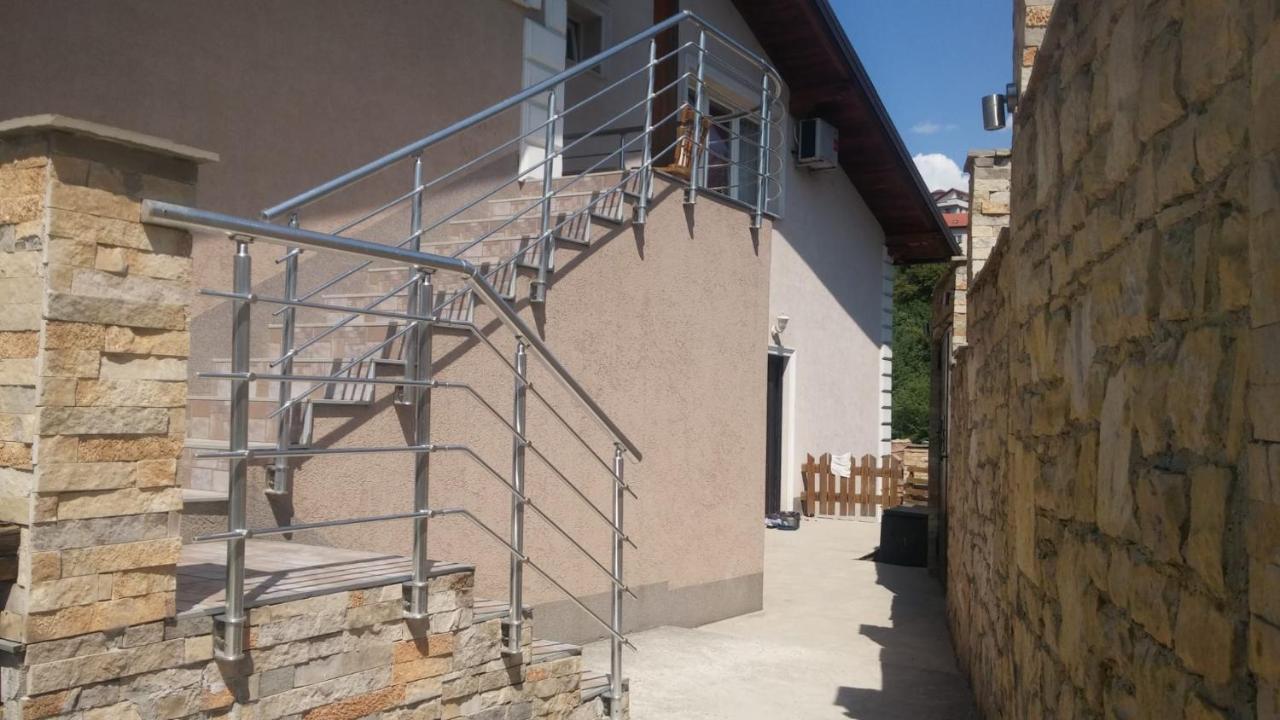 Chardak Apartment Сараево Экстерьер фото