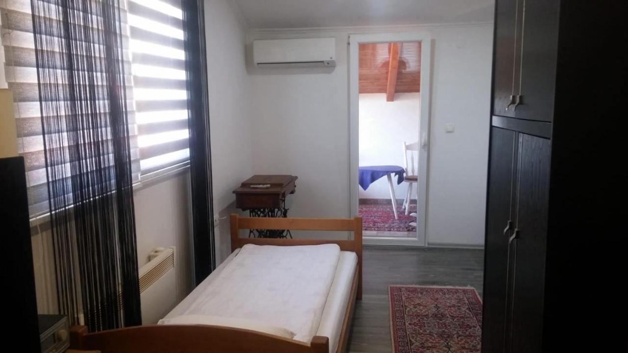 Chardak Apartment Сараево Экстерьер фото